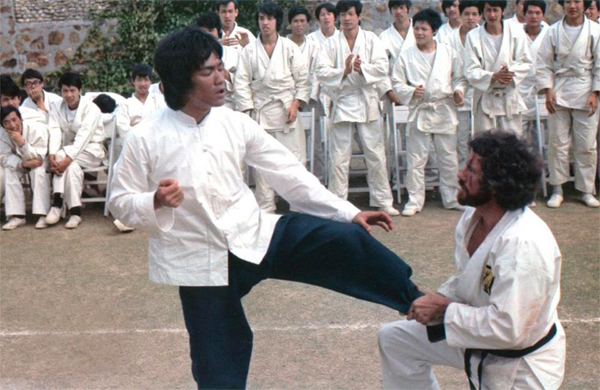 Bruce Lee and Robert Wall on Enter the Dragon film set